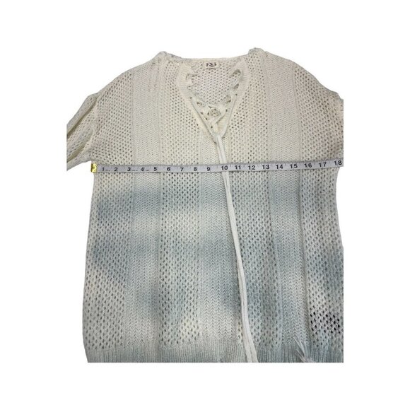 POL‎ Womens Small Oversized Distressed Sweater White Light Blue Ombre Tie Neck - Picture 6 of 8